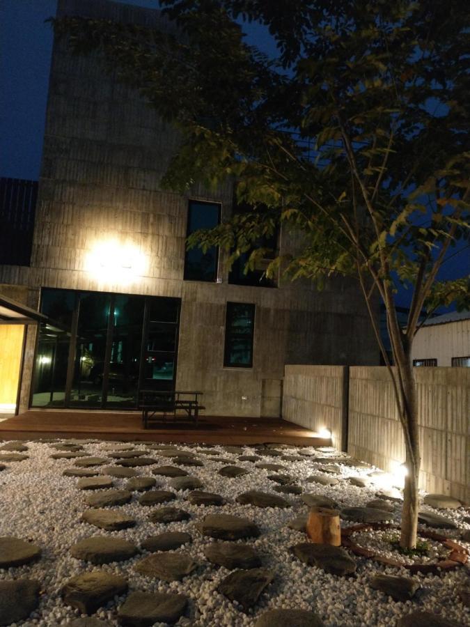 350 Lodge Taitung Exterior photo